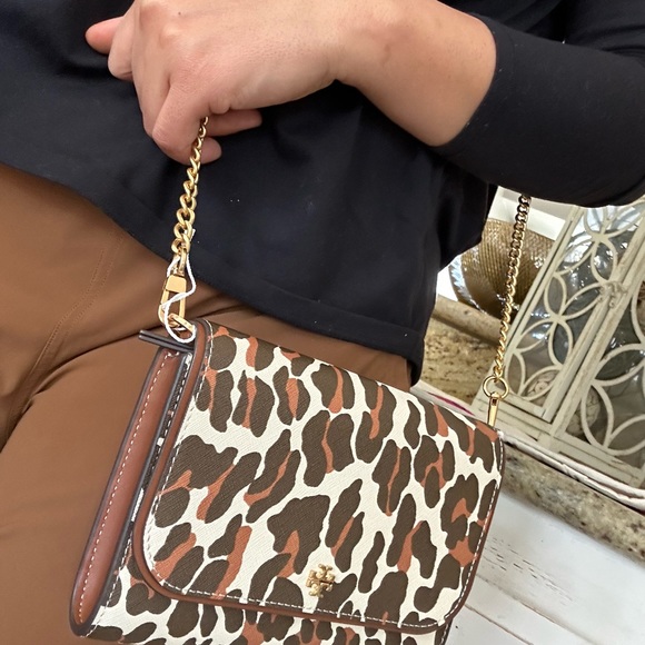 Tory Burch Emerson Chain Wallet Crossbody BEGE REA LOPARO205/498 - Picture 10 of 10